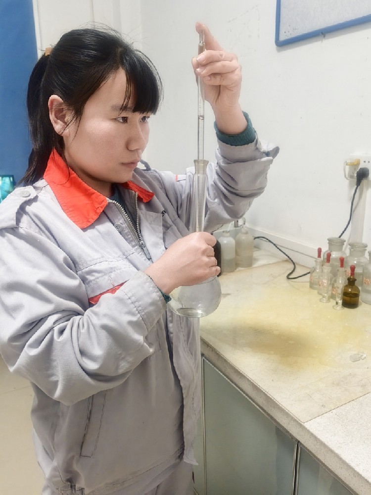 匠心鑄品質(zhì) 責(zé)任守初心——記豐博天瑞質(zhì)量守護者張金鳳